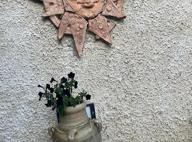 Il Santo Re Panzió Petrizzi