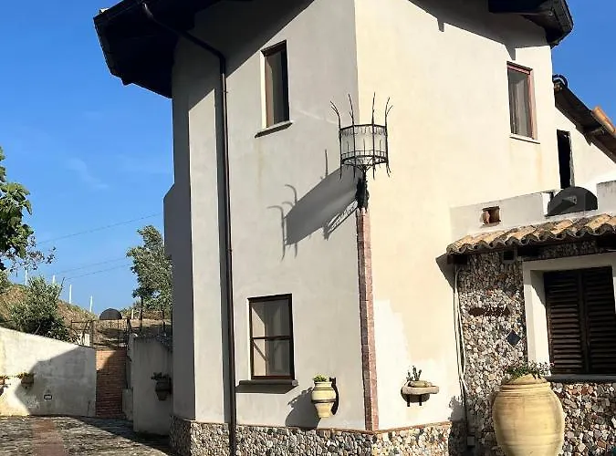 Il Santo Re Panzió Petrizzi